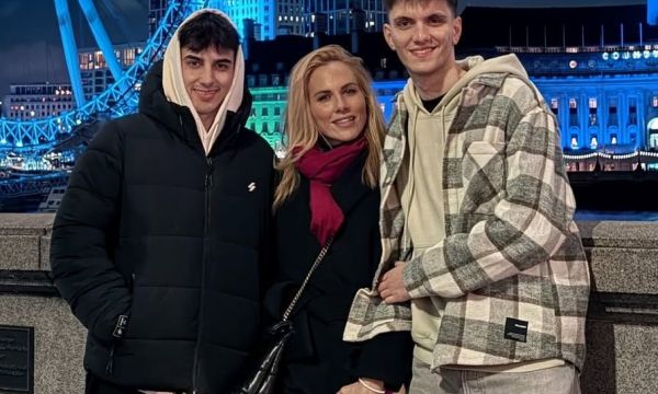 Ντ. Παπαδημητρίου: Το viral TikTok με τους γιους της που επιβεβαίωσε το ταλέντο τους στην υποκριτική