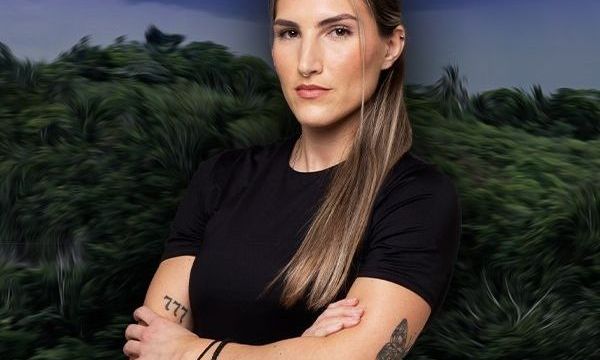 Survivor: Η δολοπλόκα νέα παίκτρια των Επαρχιωτών και ο Lil Benzy που ήδη «κούρασε» το κοινό