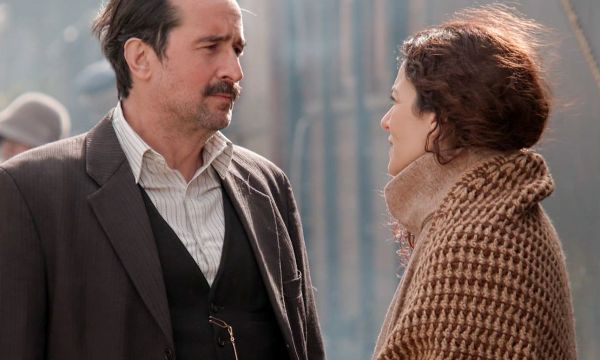 Ο Τάσος Νούσιας θα γίνει πατέρας: Πώς η ζωή του αλλάζει στο Grand Hotel και αισθάνεται παγιδευμένος