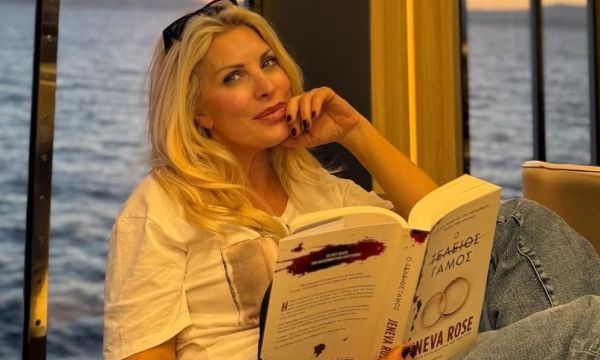 Η Ελένη Μενεγάκη απάντησε με τον πιο επικό  (και ξεκάθαρο) τρόπο στο αν επιστρέφει τηλεοπτικά ή όχι