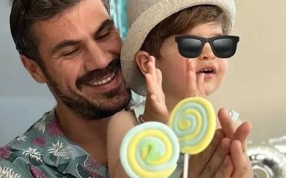 Ο 5χρονος Αχιλλέας Πετρετζίκης ήταν πρωταγωνιστής στα stories του Άκη με τον αετό, μπορεί και όχι!