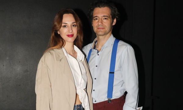 Ο κρυφός γάμος & το love story του Θάνου Τοκάκη και της Βίκυ Παπαδοπούλου που μόλις έγιναν γονείς