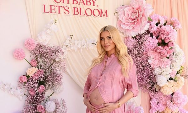 Το λαμπερό baby shower της Κατερίνας Καινούργιου είχε ένα χρυσό δώρο & ένα κουίζ για τον σύζυγό της