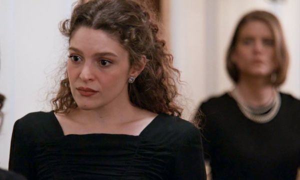 Διαλύεται το Grand Hotel: Συλλήψεις, μηνύσεις, χωρισμοί ενώ Ρήγας - Κυβέλη το σκάνε στα κρυφά