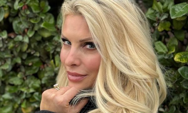 3 φορές σε 30 χρόνια καριέρας που η Ελένη Μενεγάκη αναγκάστηκε να διαψεύσει αυστηρά φήμες & σενάρια