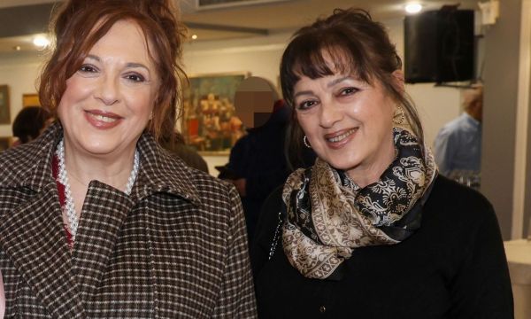 Η σπάνια εμφάνιση της Ελένης Ράντου με την αδερφή της και το reunion των «Σαββατογεννημένων»