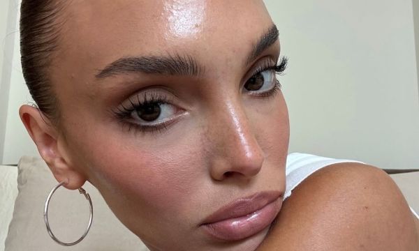 Ξέρουμε ποιο μολύβι ματιών ταιριάζει στο χρώμα των ματιών σου;