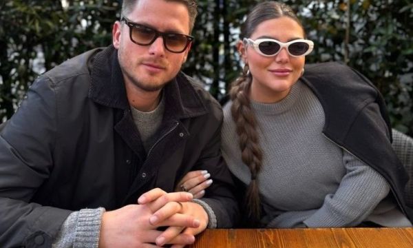 Παντρεύεται η Δανάη Μπάρκα με τον Φάνη Μπότση; Το μπουκέτο λουλουδιών & οι λεπτομέρειες του γάμου