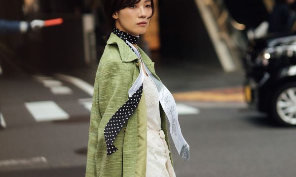 Η κορεατική ρουτίνα μαλλιών είναι το  μυστικό για λαμπερά μαλλιά και υγιές τριχωτό