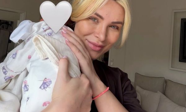 Οι 3 λεπτομέρειες στο δωμάτιο της κόρης της Κατερίνας Καινούργιου & η Ξένια «που αγαπά όλη η Ελλάδα»