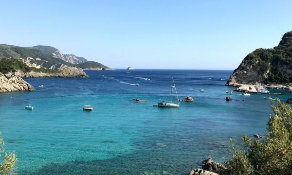 Η Ελλάδα έχει πέντε θέσεις στο Top 10 με τις καλύτερες παραλίες της Ευρώπης για το 2026