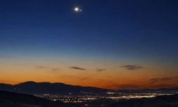 Σύνοδος Αφροδίτης - Δία: Η εντυπωσιακή ουράνια συνάντηση φέρνει έρωτα και τύχη σε 4 ζώδια