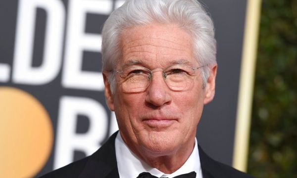 Ο Richard Gere καμαρώνει τον γιο του, Homer, στο Hollywood: «Του παραδίδω τη σκυτάλη»