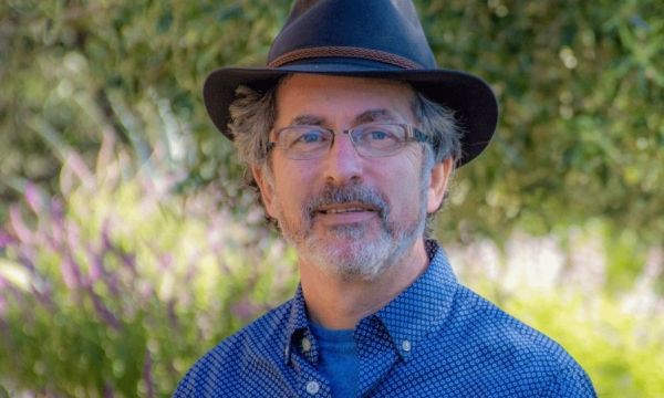 Πέθανε ο Victor Yalom, ιδρυτής του Psychotherapy.net και γιος του διάσημου ψυχιάτρου, Irvin Yalom