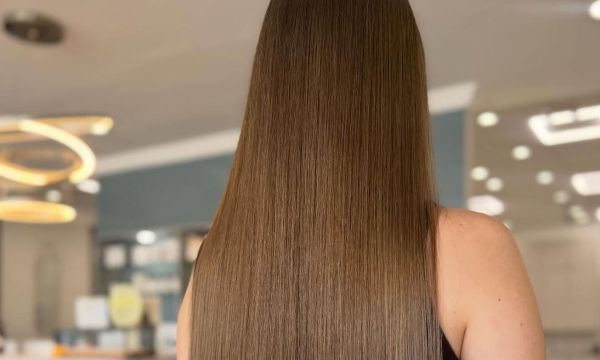 Silk press: Πώς να ισιώσεις τα φυσικά μαλλιά σου χωρίς θερμική φθορά