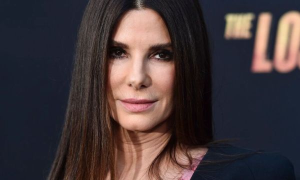 Sandra Bullock: 62 κύκλοι γύρω από τον ήλιο- Η σταδιακή επιστροφή της στη ζωή μετά τη μεγάλη απώλεια