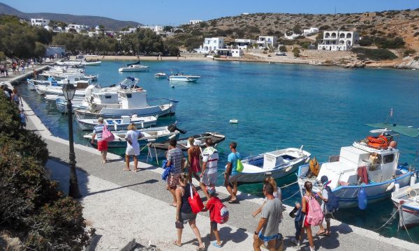 Είδες πλάνα από τα γεμάτα κόσμο Κουφονήσια και χάρηκες που δεν είσαι εκεί; Tότε έχεις ROMO!