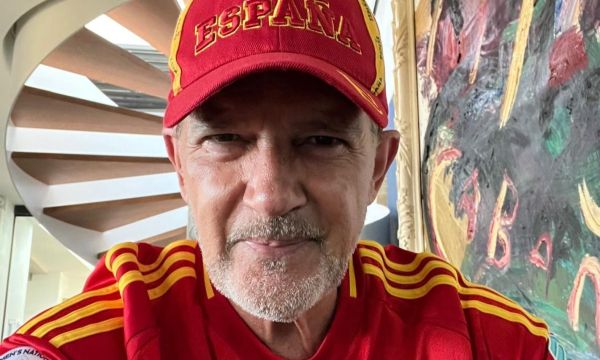 Η αφοπλιστική δήλωση του Antonio Banderas για τη στιγμή που κινδύνεψε να χάσει τη ζωή του
