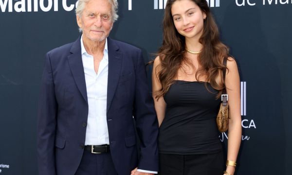 Michael Douglas: Η σπάνια εμφάνιση με την καλλονή κόρη του, Carys και ο λόγος που εκείνη έγινε viral