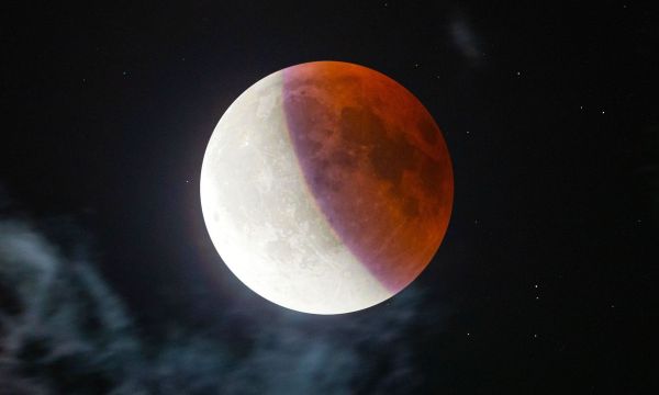 Λίγο πριν τη Σεληνιακή Έκλειψη στις 28 Αυγούστου, 4 ζώδια πρέπει να είναι πολύ προσεκτικά