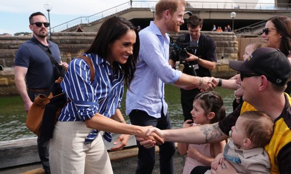 Η επιστροφή του πρίγκιπα Harry και της Meghan Markle οφείλεται σε οικονομική κατάρρευση;