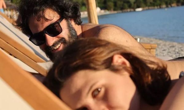 Nησιώτικος και μυστικός γάμος για την Όλγα Σκιαδαρέση με τον Κώστα Χαϊκάλη