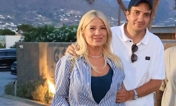 Φαίη Σκορδά: Το prive πάρτι για τα γενέθλια του Αλέξανδρου Αθανασιάδη και η in love αφιέρωσή της