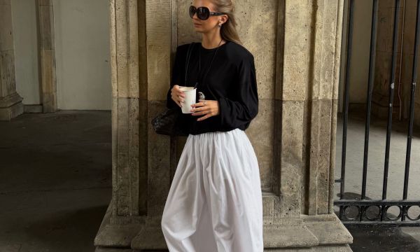 Η Rihanna φόρεσε την πιο κομψή τάση σε παντελόνια και δίνει inspo σε μητέρες που ακολουθούν τη μόδα