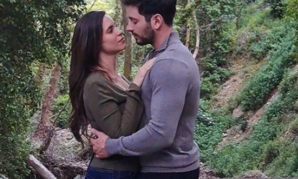 Δύο δoλοφονίες και ο λάθος «ένοχος» στις Μπλε Ώρες: Πώς ξεκινά η σειρά για Φούλοπ - Κακουριώτη