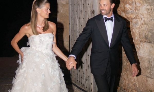 Αμαλία Κωστοπούλου: Η έκπληξη του αδερφού της πριν τον γάμο και οι 20.000€ για φιλανθρωπικό σκοπό