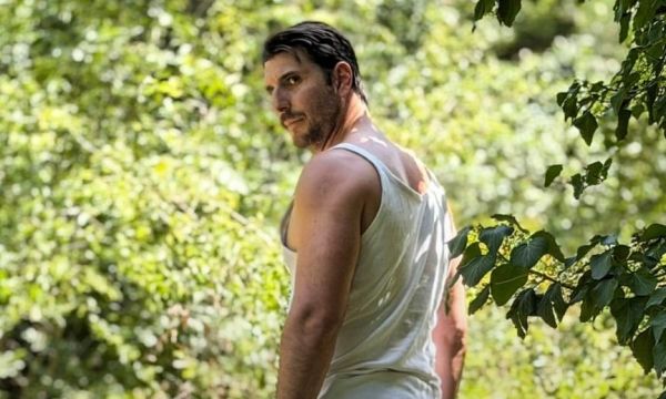 Τα 2 λάθη που έστειλαν τον Γιώργο Γεροντιδάκη στη φυλακή: Έτσι ξεκινά το Κρίνο και Αγκάθι