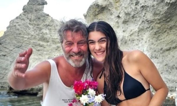 «Μαγειρεύω στα παιδιά, με την κόρη μου τα λέμε όλα»: Ο Στάνκογλου στην πιο ώριμη φάση της πατρότητας