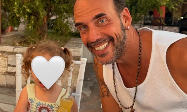 Η κόρη του Πάνου  Μουζουράκη, Ευελένη, έγινε 3 χρονών: Όσα έχει πει ο ίδιος για την πρωτότοκή του
