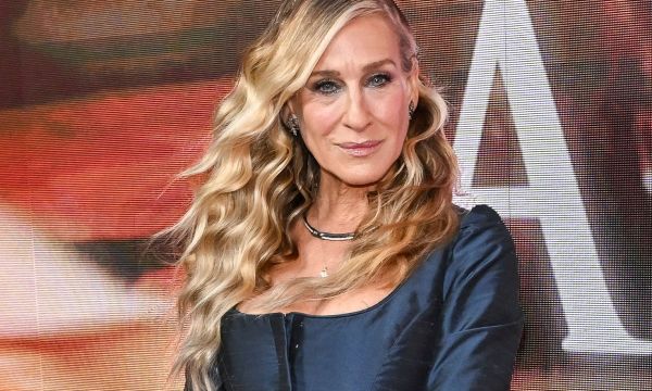 Και η Sarah Jessica Parker ότι έχει ζήσει το έχει πει η Βίσση: Τι απάντησε η Άννα μετά την αφιέρωση