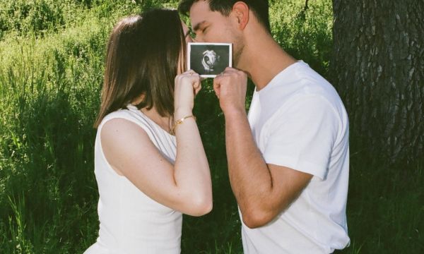Ο Taylor Lautner και η Tay Lautner έγιναν γονείς για 1η φορά: Το ιδιαίτερο όνομα της κόρης τους