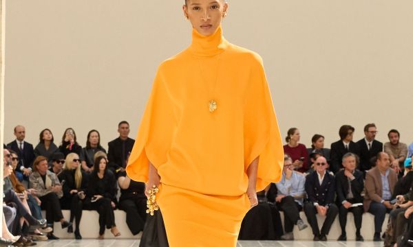 Τα 5 χρώματα από τη συλλογή Balenciaga SS27 θα γίνουν τα νέα αγαπημένα μας για την σεζόν 2026/27