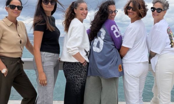 Δούνια, Τουτουντζή, Αδάμ, Τσιλίδου, Ντέλου & Ευρυπίδη δείχνουν τι θα πει γυναικεία φιλία