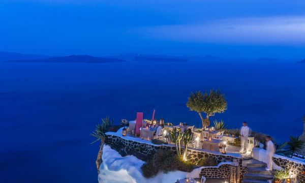 Οδηγός Michelin: Όλα τα αστέρια αλλά και τα εστιατόρια που κέρδισαν μία θέση στον κόκκινο οδηγό