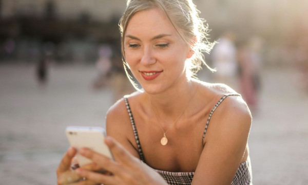 Τα 3 ζώδια που είναι πιο επιρρεπή στο να στείλουν μήνυμα στον πρώην τους