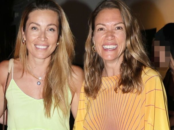 Καγιά - Χρουσαλά απαθανάτισαν τις κατάξανθες κόρες τους που θα μπορούσαν να είναι και αδερφές