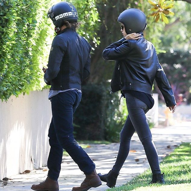 Kόντρα στα προγνωστικά, το ζευγάρι είναι πιο ερωτευμένο από ποτέ: Οι φωτογραφίες θα σε πείσουν