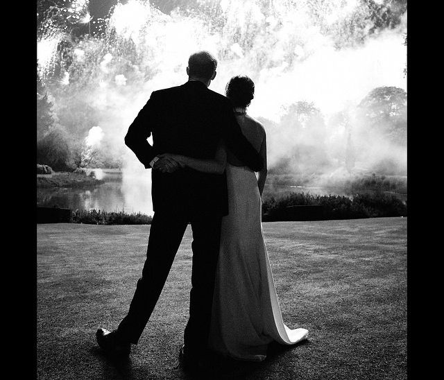 Ο νέος φωτογράφος του πρίγκιπα Harry και της Meghan Markle λατρεύει την Ελλάδα και το δείχνει