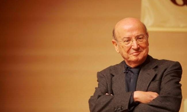 Βουβή θλίψη στο νοσοκομείο για τον χαμό του Θ. Αγγελόπουλου