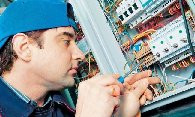 Με πεντάμηνες συμβάσεις 120.000 άνεργοι στους Δήμους