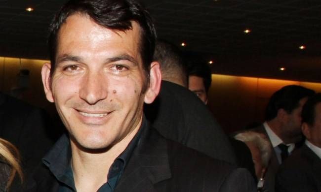 Πύρρος Δήμας: «Παρέδωσα τις πινακίδες του αυτοκινήτου μου»