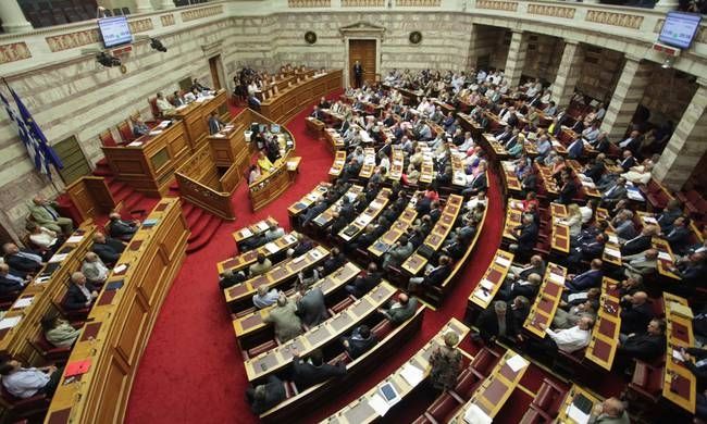 Συμφωνία: Ψηφίστηκε με 222 ΝΑΙ το νέο μνημόνιο