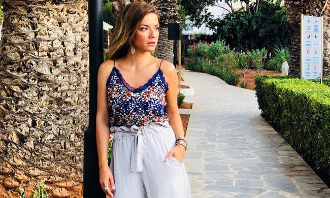 Η Βάσω Λασκαράκη πόσταρε φωτό της με μαγιό και «έριξε» το instagram