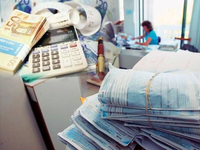 Μειώνεται στο 15% η φορολογία των επιχειρήσεων