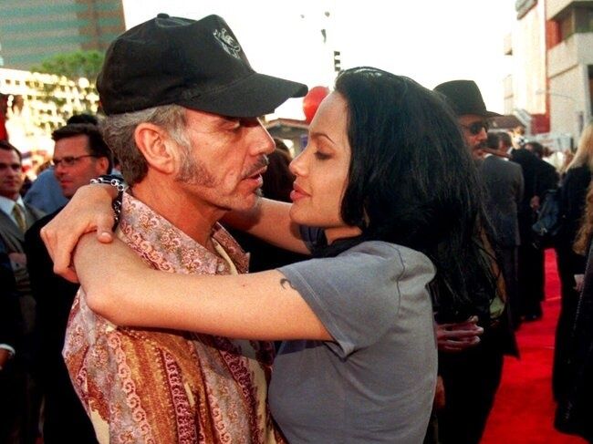 Billy Bob Thornton: Η αλήθεια πίσω από τον μύθο με το αίμα της Angelina Jolie κι η σχέση τους σήμερα