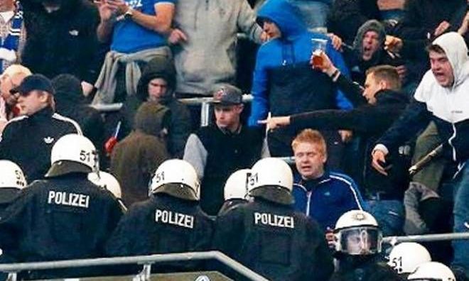 Αμβούργο: Τα έσπασαν μετά την ήττα οι οπαδοί (video)